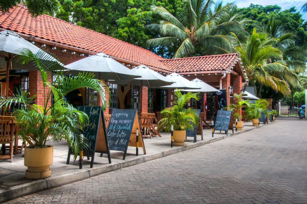Kahama Hotel Mombasa Bamburi Exterior photo
